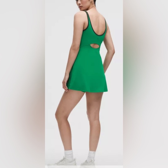 lululemon NWT Scoop Neck Cut Out Tennis Dress in Green - Picture 3 of 11